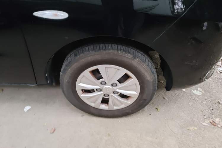 Used JAC Refine M3 2022 PLUS Creator Edition 1.5T Luxury Model Right Front Wheel Hub