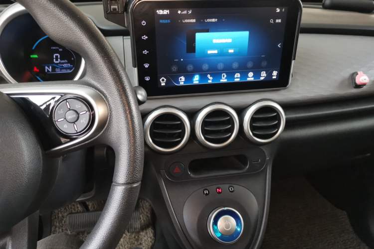 Used ORA Black Cat 2022 301km "Cute Pet" Version – Lithium Iron Phosphate Audio And AC Panel