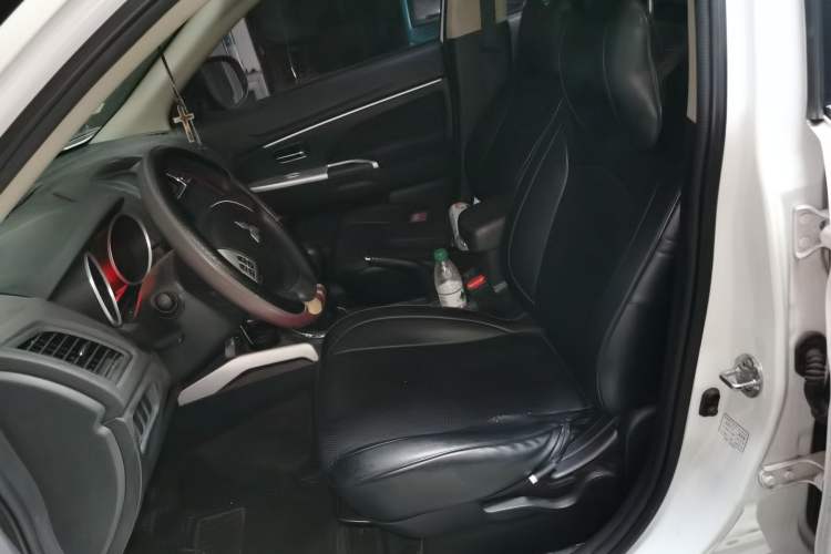 Used Mitsubishi ASX 2018 1.6L Manual Two-Wheel Drive Fashion Edition
