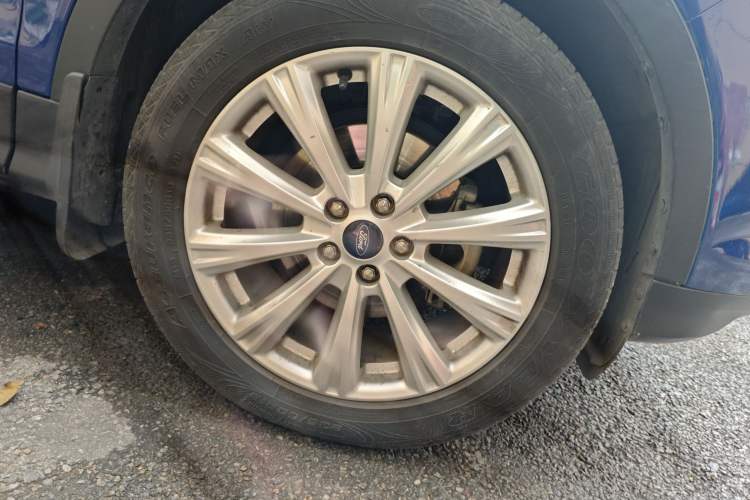 Used Ford Kuga 2017 EcoBoost 180 Two-Wheel-Drive Luxury Wing Edition
