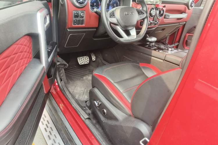 Used BAIC Off-Road BJ40 2020 2.0T Automatic Four-Wheel Drive Tribute Edition 2020 Xieke Version Driver Seat