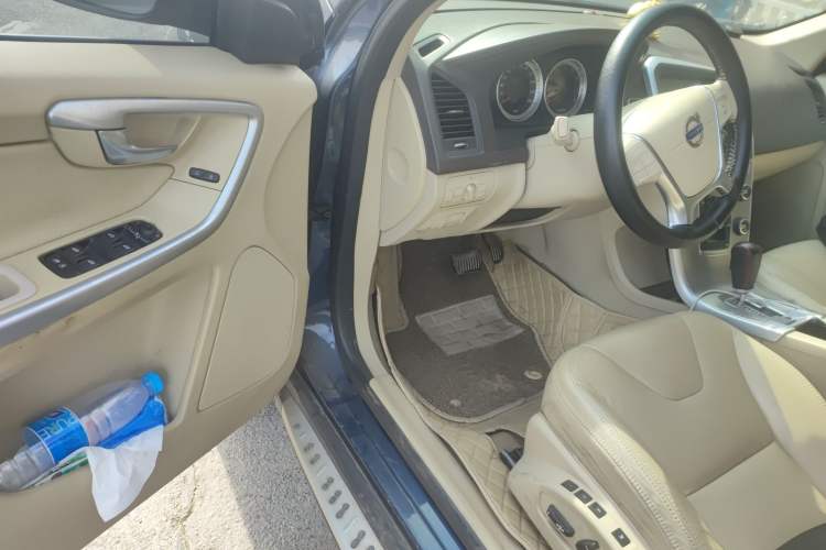 Used Volvo XC60 2012 T5 Comfort Edition Driver Seat