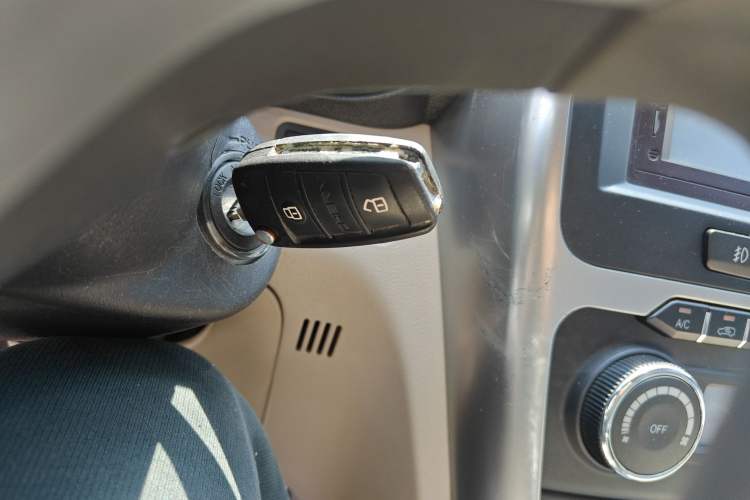 Used Chery Tiggo 3 2014 1.6L Manual Zhishang Edition