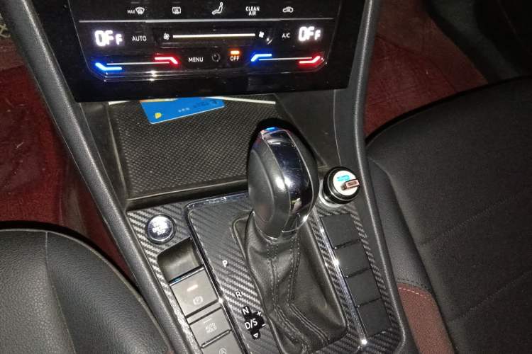 Used Volkswagen Bora 2020 1.5L Automatic Elite Version
