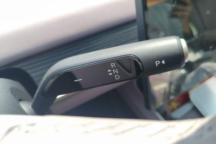 Used ONVO L60 2024 60 kWh Rear-Drive Version
