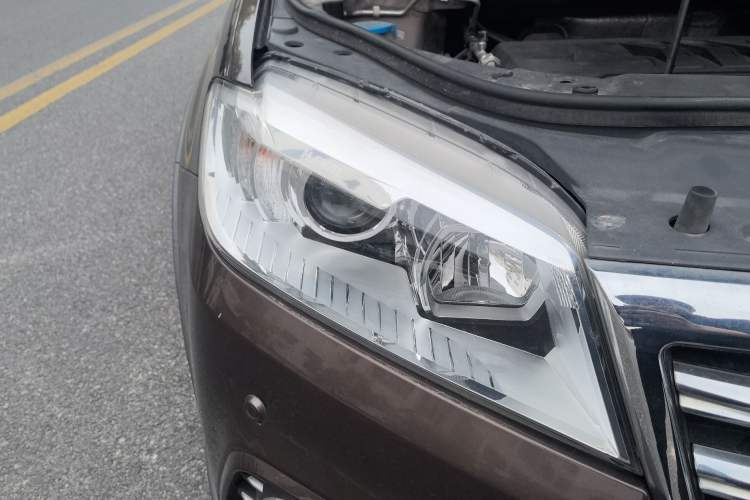 Used Haval H6 2015 Sport Edition 1.5T Automatic Two-Wheel Drive Luxury Model
