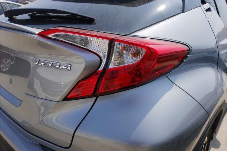 Used Toyota IZOA 2020 2.0L Enjoy Edition
