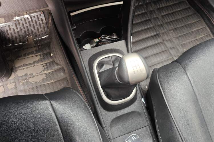 Used Nissan Sylphy 2012 Classic 1.6XE Manual Comfort Edition