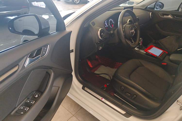 Used Audi A3 2019 Sportback 35 TFSI Fashion Edition China VI Emission Standard
