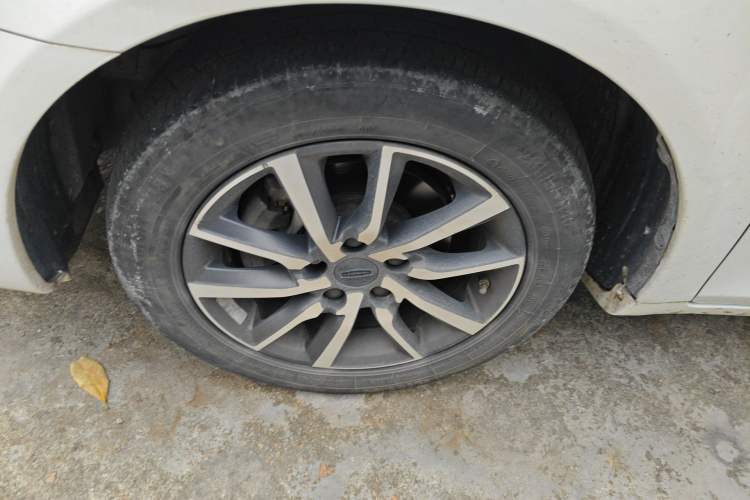 Used Geely Auto Emgrand 2020 1.5L CVT Upward Version Exterior 4