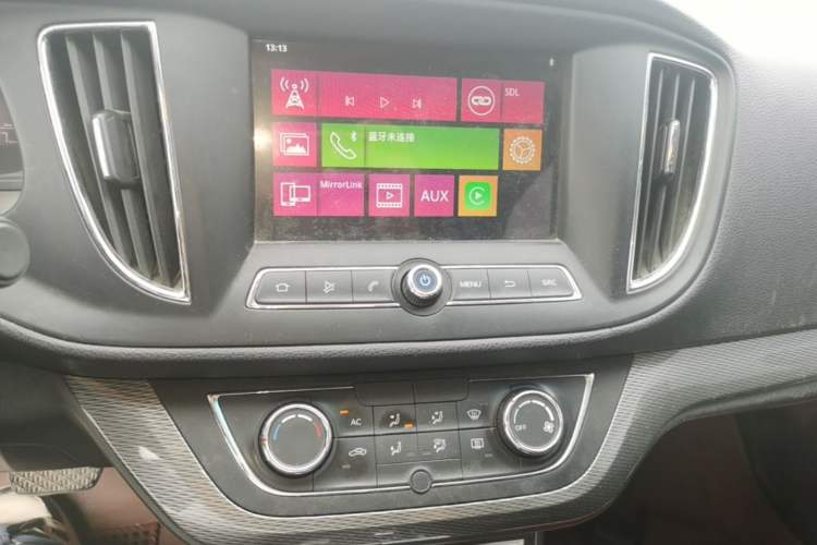 Used Roewe 360 2017 1.5L Automatic Luxury Edition
