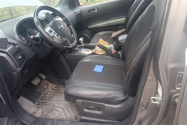 Used Nissan X-Trail 2012 2.5L CVT Flagship Edition 4WD
