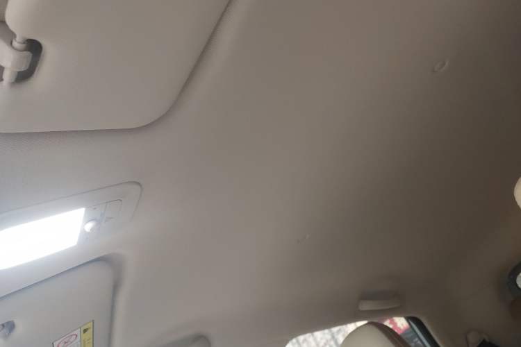 Used Wuling Bingo 2025 333 km Lingxi Deluxe Edition Headliner