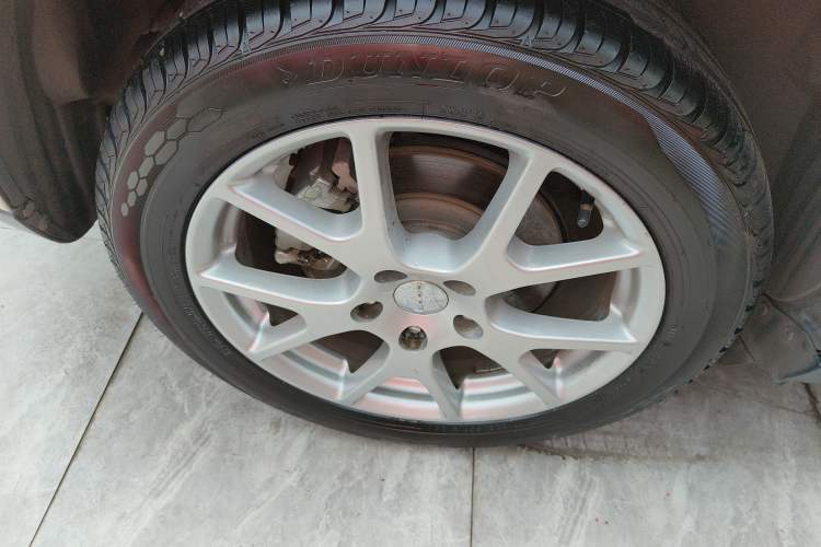 Used Dodge Journey 2013 2.4L Two-Wheel Drive Luxury Version