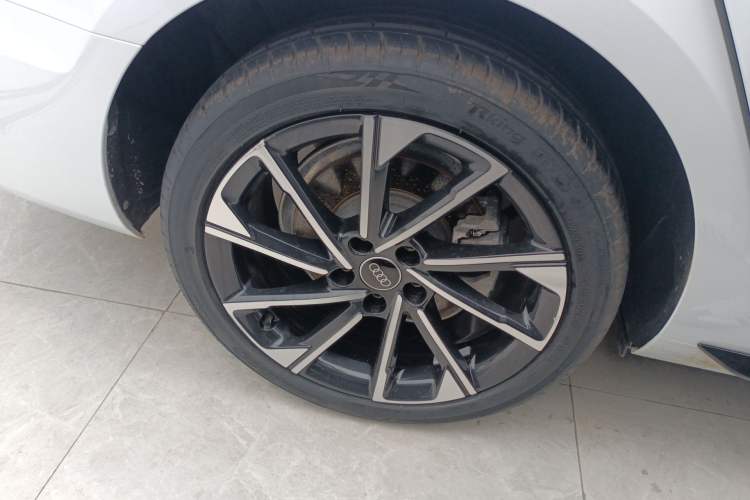 Used Audi A4L 2023 40 TFSI Luxury Dynamic Model