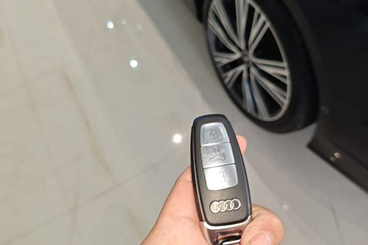 Used Audi A6L 2024 45 TFSI Prestige Dynamic Edition Vehicle Key