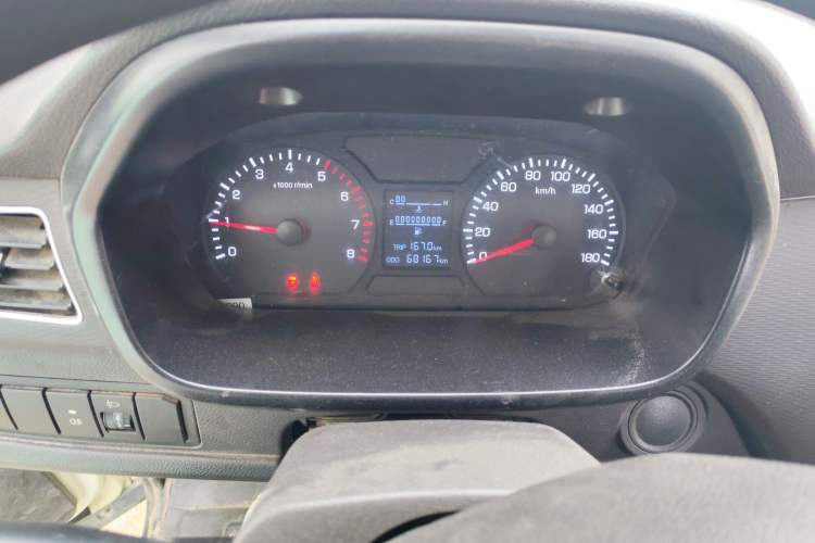 Used Foton Xiangling M 2018 1.2L Semi-承载 Single-Row Rear Single Tire (Cargo) 4W12M1 Instrument Cluster