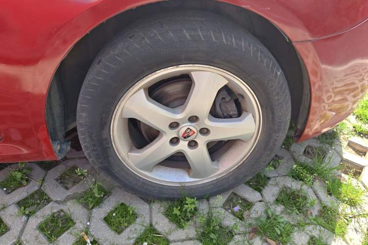 Used Roewe 350 2013 350C 1.5L Manual Swift Edition
