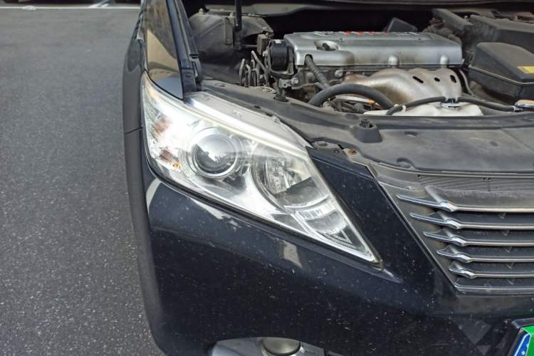 Used Toyota Camry 2013 2.0G Comfort Edition Right Front Headlight