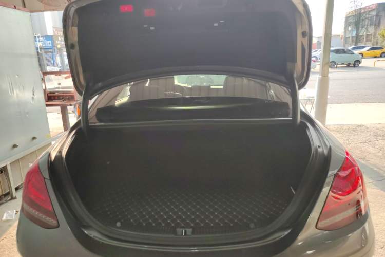 Used Mercedes-Benz C-Class 2020 Restyled C 260 L Sport Edition