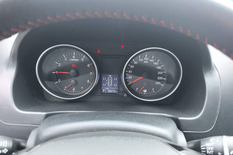 Used Haval H6 2016 Upgraded Model 1.5T Automatic Two-Wheel Drive Elite Version