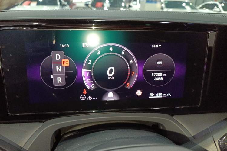 Used Volkswagen Magotan 2024 380TSI DSG Prestige Edition DaMai Package