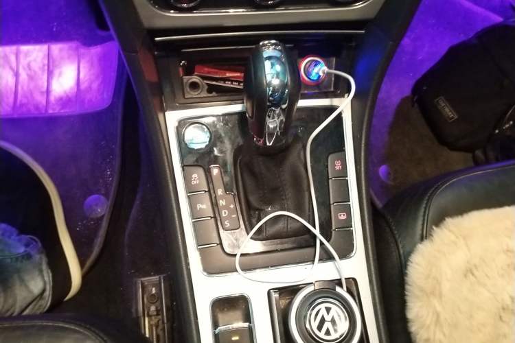 Used Volkswagen Passat 2014 1.8TSI DSG Prestige Edition Gear Lever