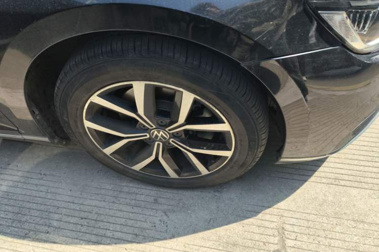 Used Volkswagen Magotan 2020 280TSI DSG Leading Edition
