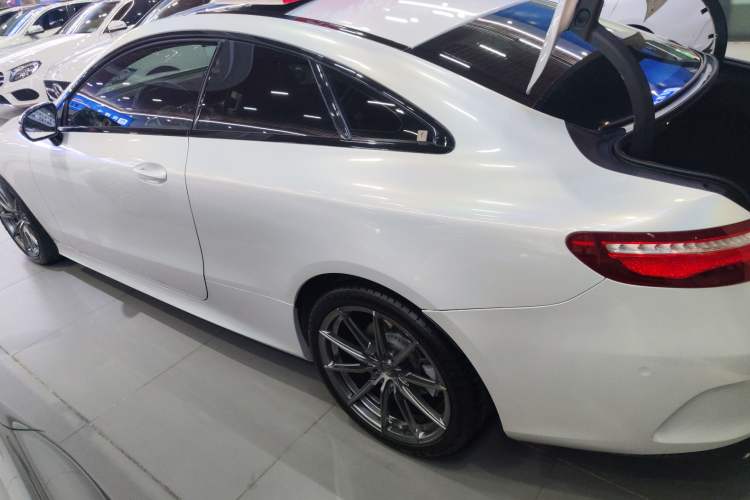 Used Mercedes-Benz E-Class 2019 E 200 Coupe
