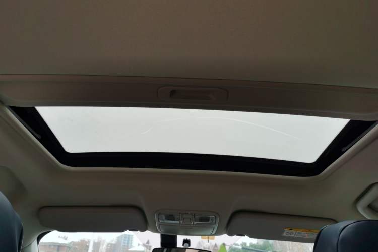 Used Dongfeng Fengon 580 2021 ☆ Star Edition 1.5T Automatic Luxury Version Headliner