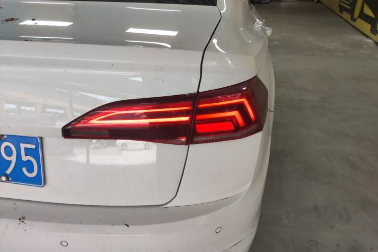 Used Volkswagen Bora 2020 1.5L Automatic Elite Version
