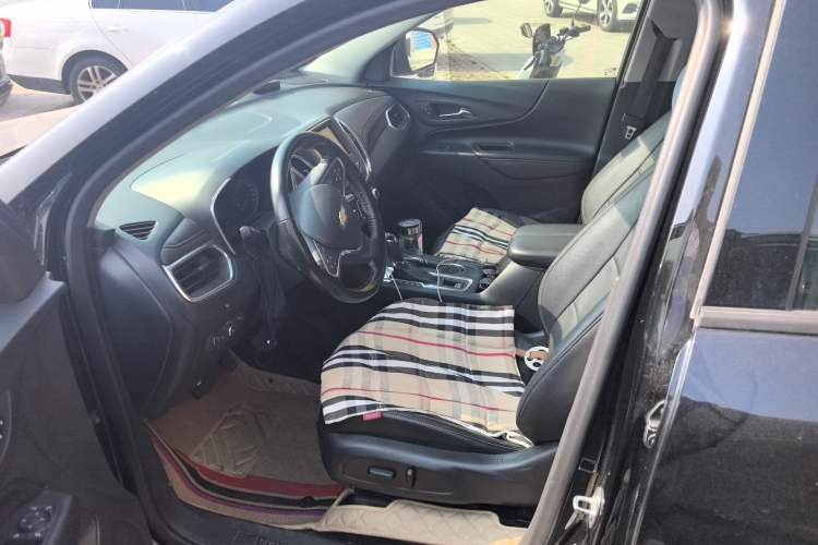 Used Chevrolet Equinox 2019 535T Automatic Chijie Edition China VI Left Front Seat