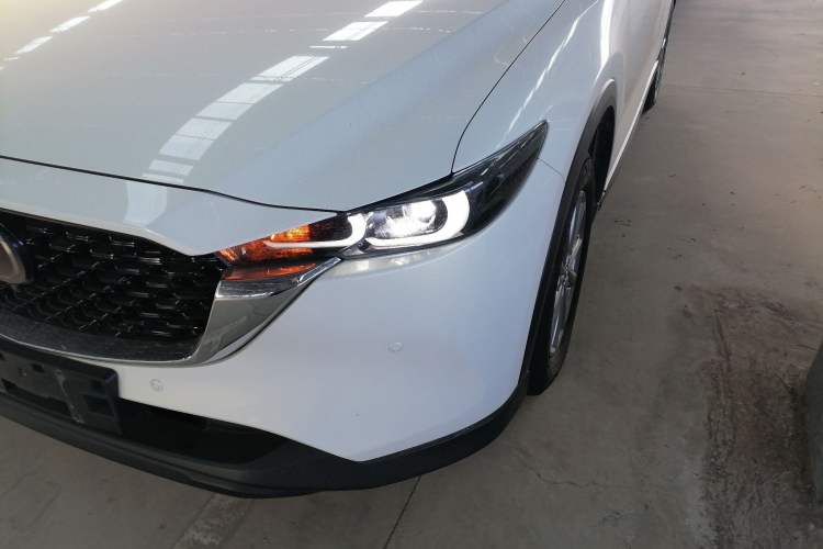 Used Mazda CX-5 2022 2.0L Automatic Two-Wheel Drive Zhiya Version Left Front Headlight