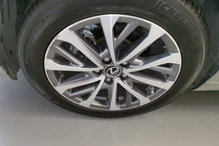 Used Lexus ES 2021 200 Excellence Edition