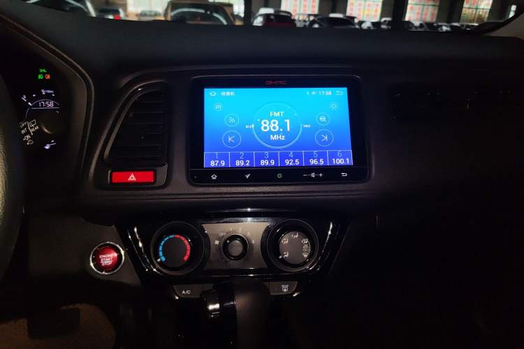 Used Honda Vezel 2017 1.8L CVT Front-Wheel Drive Pioneer Edition
