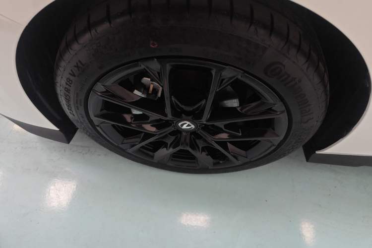 Used CHANGAN UNI-V 2024 1.5T Prestige Edition
