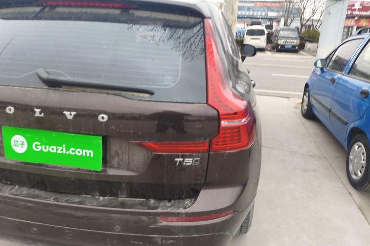 Used Volvo XC60 2019 T5 4x4 Smart Edition China V Standard