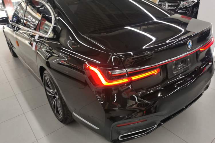Used BMW 7 Series 2019 Restyled 730Li M Sport Package Rear Left 45 Deg