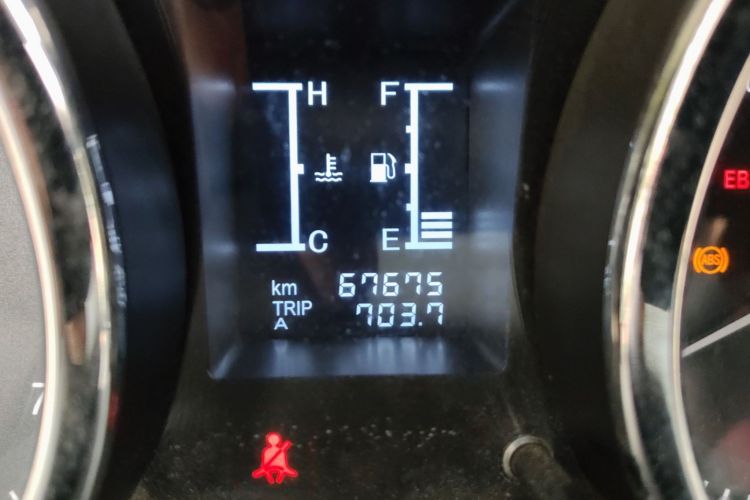 Used HYOSOW S2 2015 1.5L Manual Luxury Edition China IV Odometer Close Up