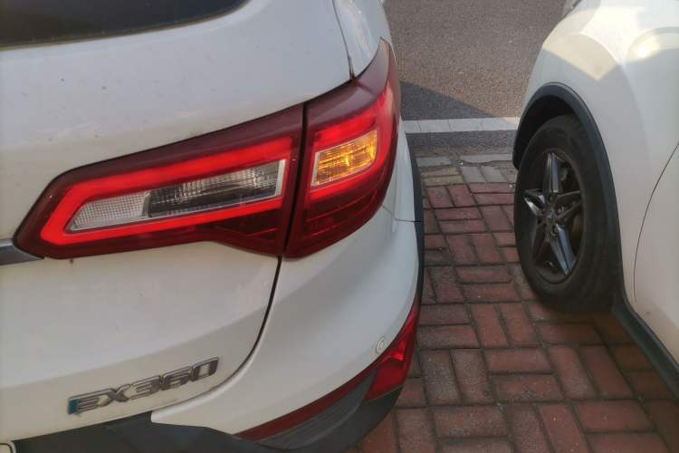 Used BAIC New Energy EX 2018 EX360 New Air Edition
