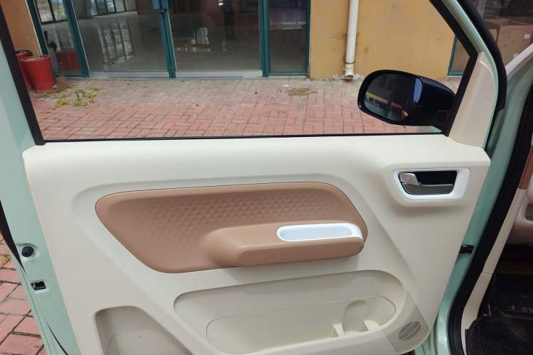 Used Wuling Hongguang MINIEV 2024 3rd Generation 215km Advanced Version