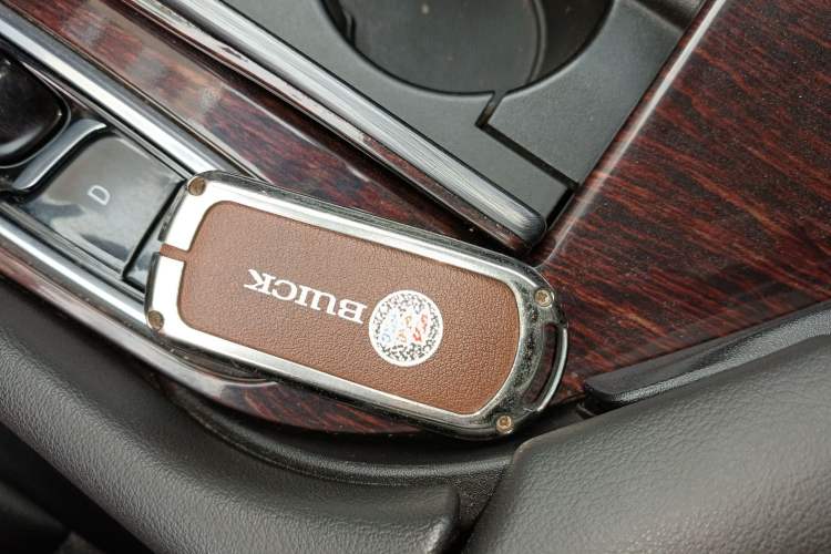 Used Buick Enclave 2020 28T Two-Wheel Drive Prestige Version
