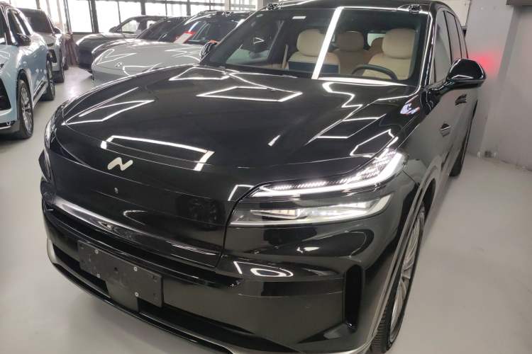 Used ONVO Luxeed L90 2025 Model—Ultra Six-Seater Version