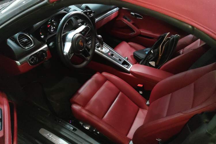 Used Porsche 718 2022 Boxster 2.0T