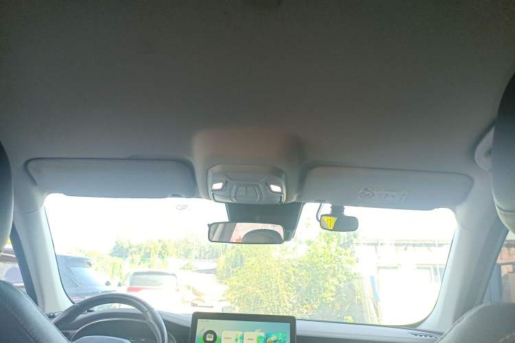 Used Skyworth HT-i 2022 1.5L PHEV 205KM Smart & Value Plus Version
