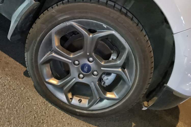 Used Ford EcoSport 2019 1.5L Automatic Platinum Wing Sport Edition
