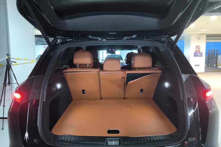 Used Li Auto L7 2023 Pro Model Trunk