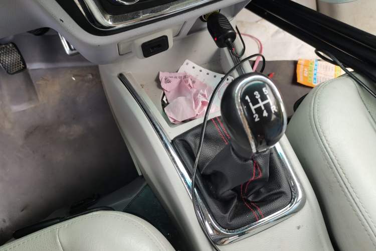 Used Jinbei New Hiace X30L 2016 1.5L Wealth Edition DLCG14 Gear Lever