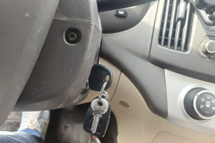 Used Hyundai Celesta 2010 1.6L MT GL Vehicle Key