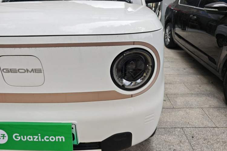 Used Geely Galaxy Panda 2023 Panda Mini 200km Endurance Bear
